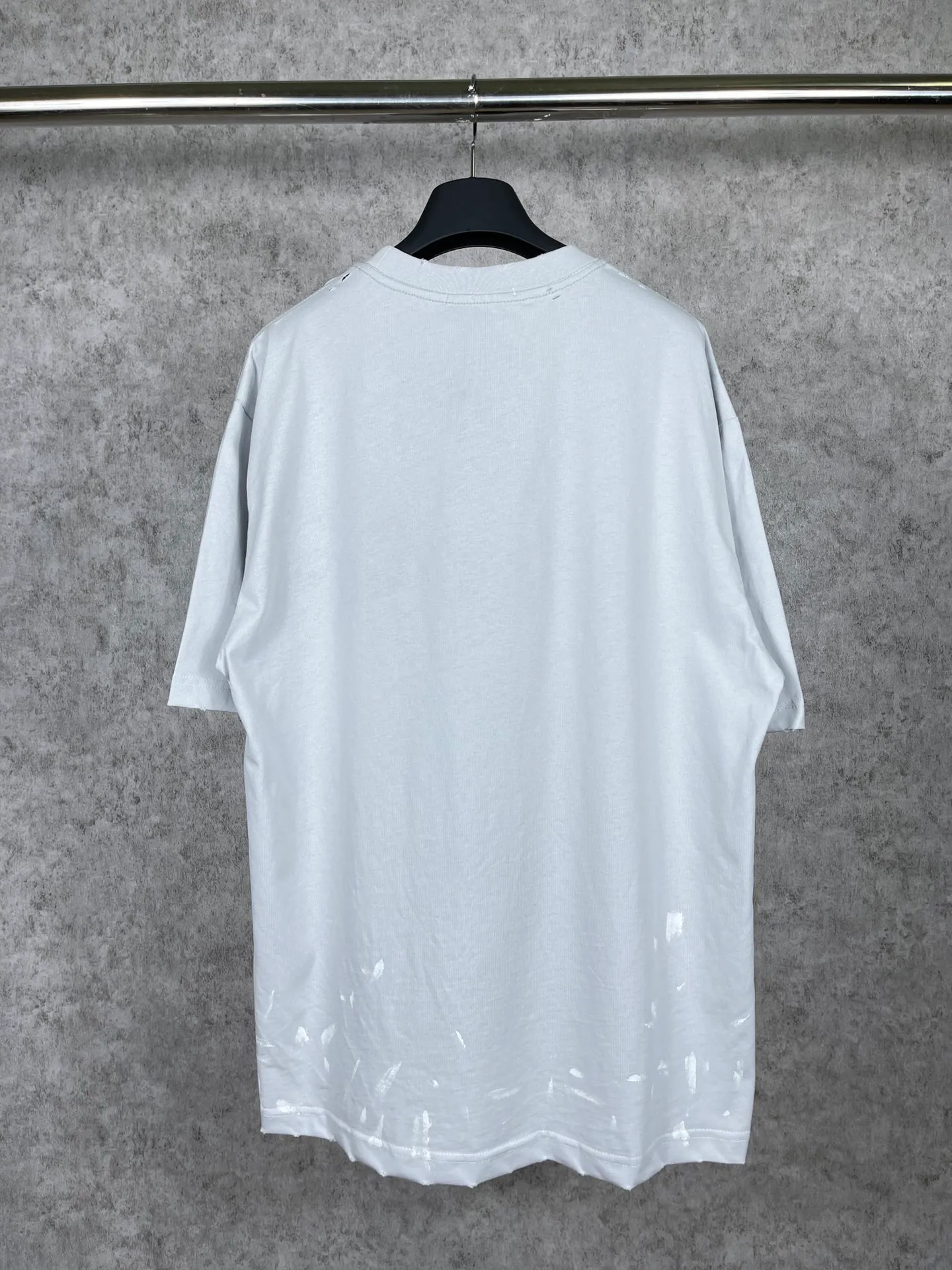 【 . Quality】 BALENCI*GA/ . T . . ZP . 260 ， . ， ，。 。Classic ， ， ， 。 ZP， ， 。 ， ， OS . Same Style ：BL 223011 ：Black. Gray. Size：XS S M L